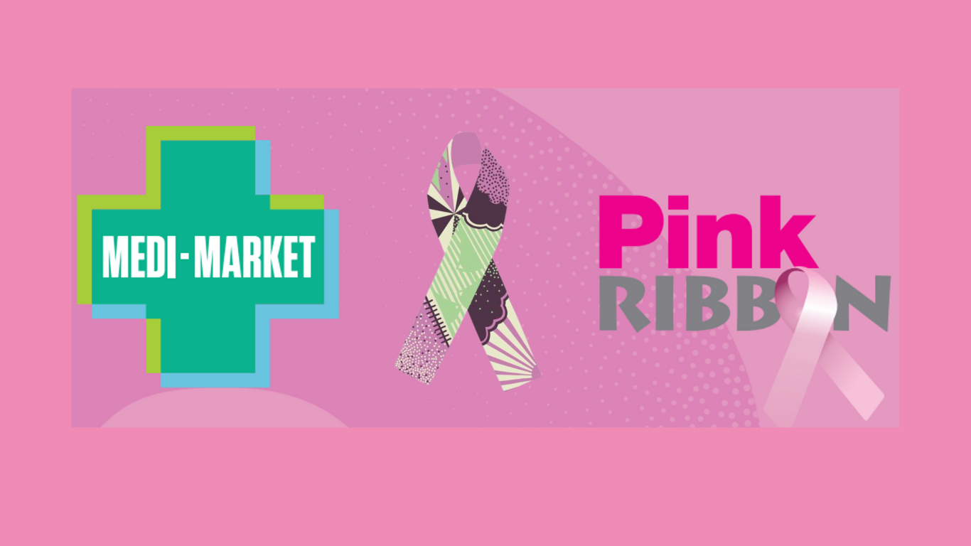 Logo Medi-Market vert et bleu à gauche, ruban rose stylisé au centre, texte "Pink Ribbon" en rose et gris à droite sur fond rose.